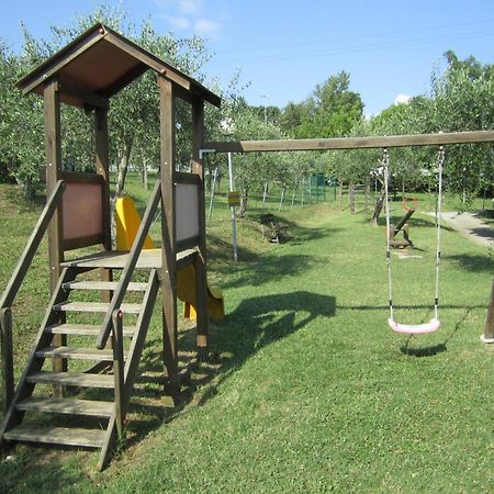 Garden Village San Marino Bagian luar foto