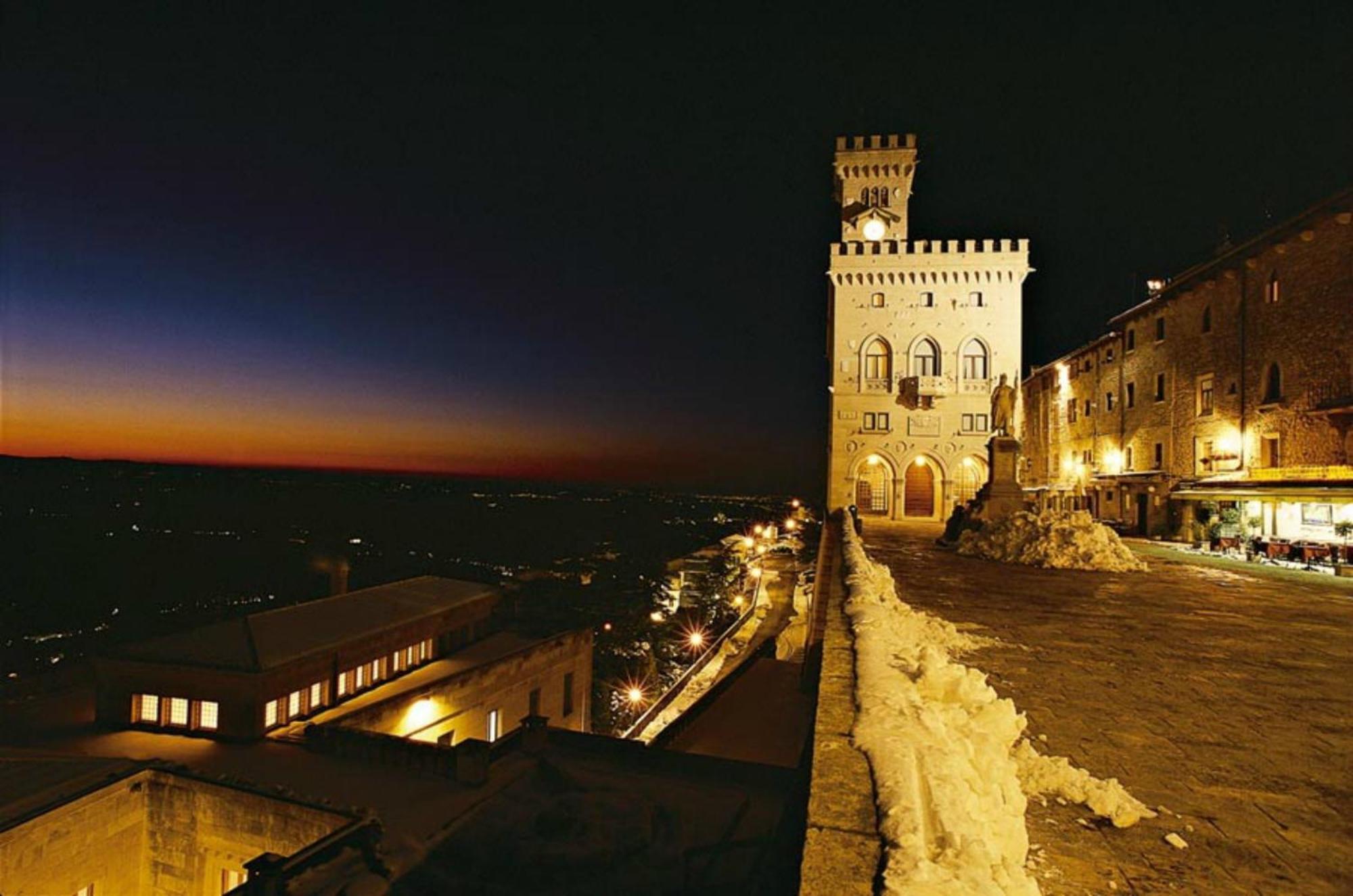 Garden Village San Marino Bagian luar foto