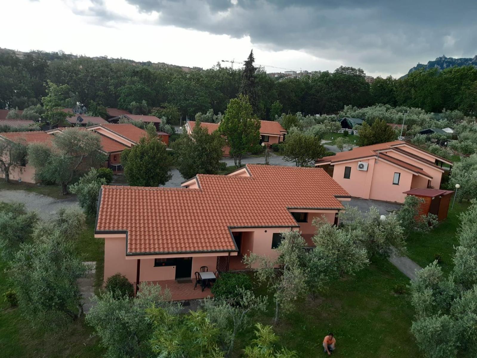 Garden Village San Marino Bagian luar foto